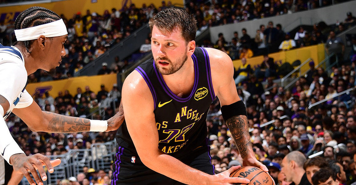 sofascore中文官网-超越科比！东契奇湖人生涯6次单场贡献30+三双队史第五|北京|科比·布莱恩特|拉塞尔-威斯布鲁克|明尼苏达森林狼队|奥斯卡-罗伯特森_新浪体育_新浪新闻