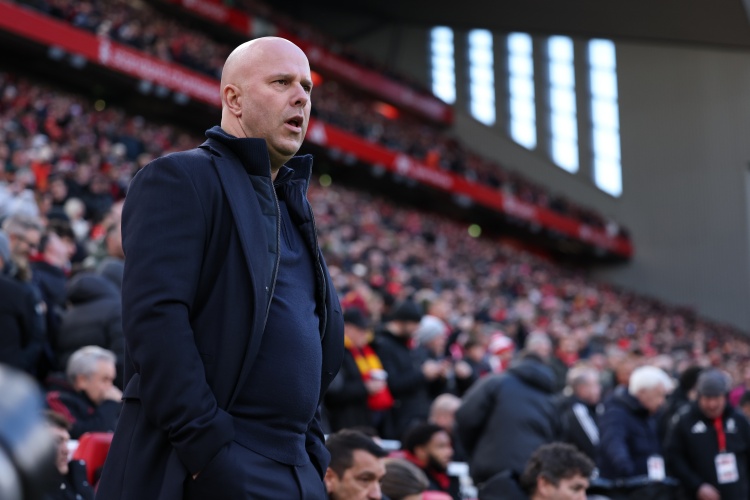 sofascore中文版-斯洛特：萨拉赫体现了良好的职业素养 避免掉入附加赛很重要